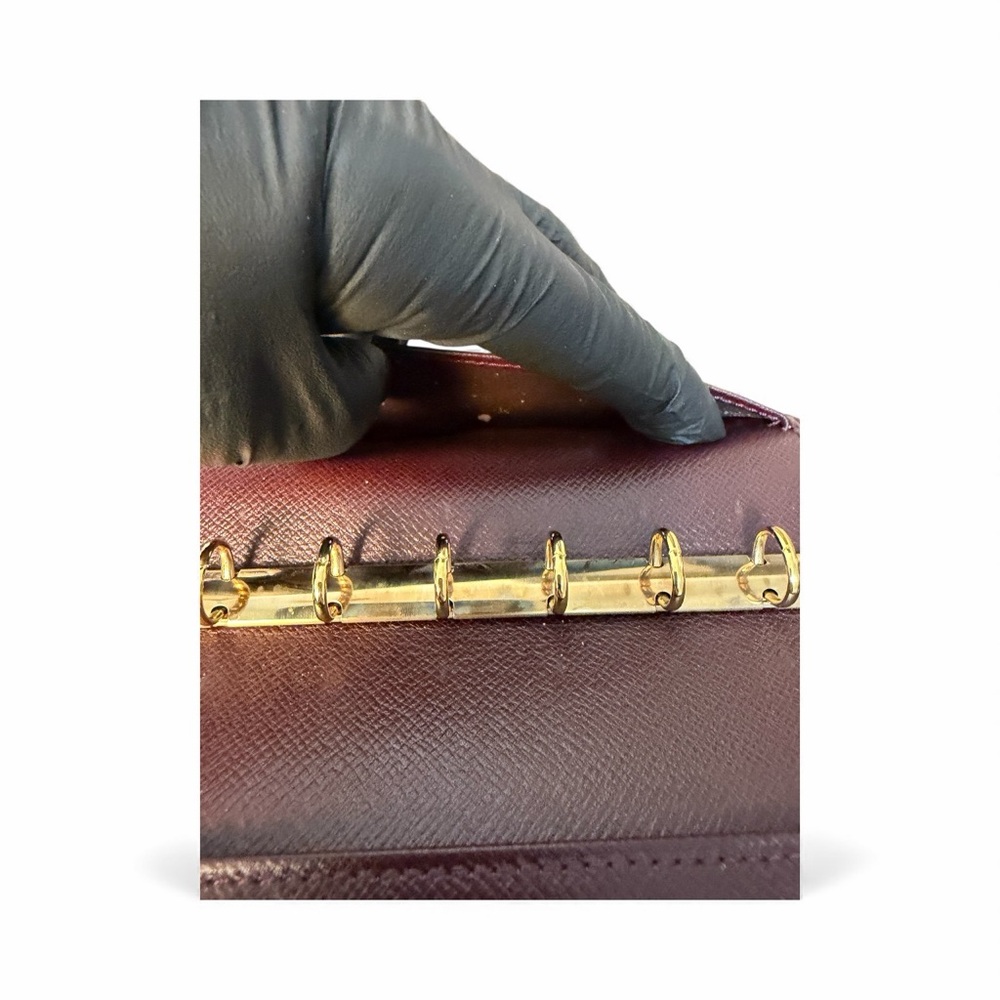 Louis Vuitton Taiga Leather Small Ring Agenda Cover Organizer (A741) - Picture 9 of 12